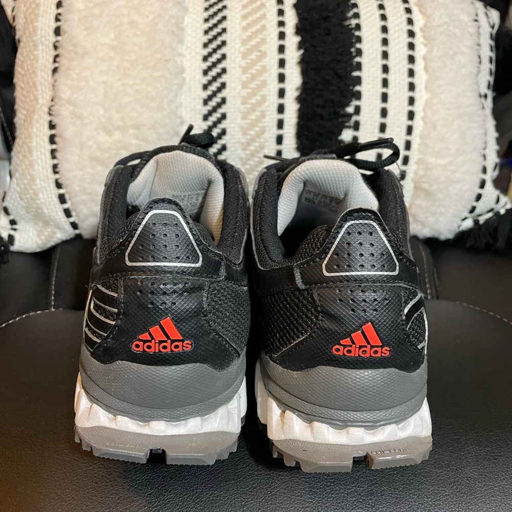 Adidas Vigor TR2 Men’s All Terrain Running Shoes G56257 - Picture 2 of 7